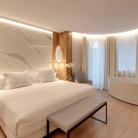 Boutique Mirlo Hotel 5*