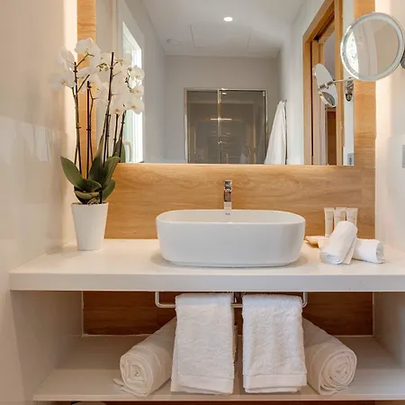 Boutique Mirlo Hotel 5*